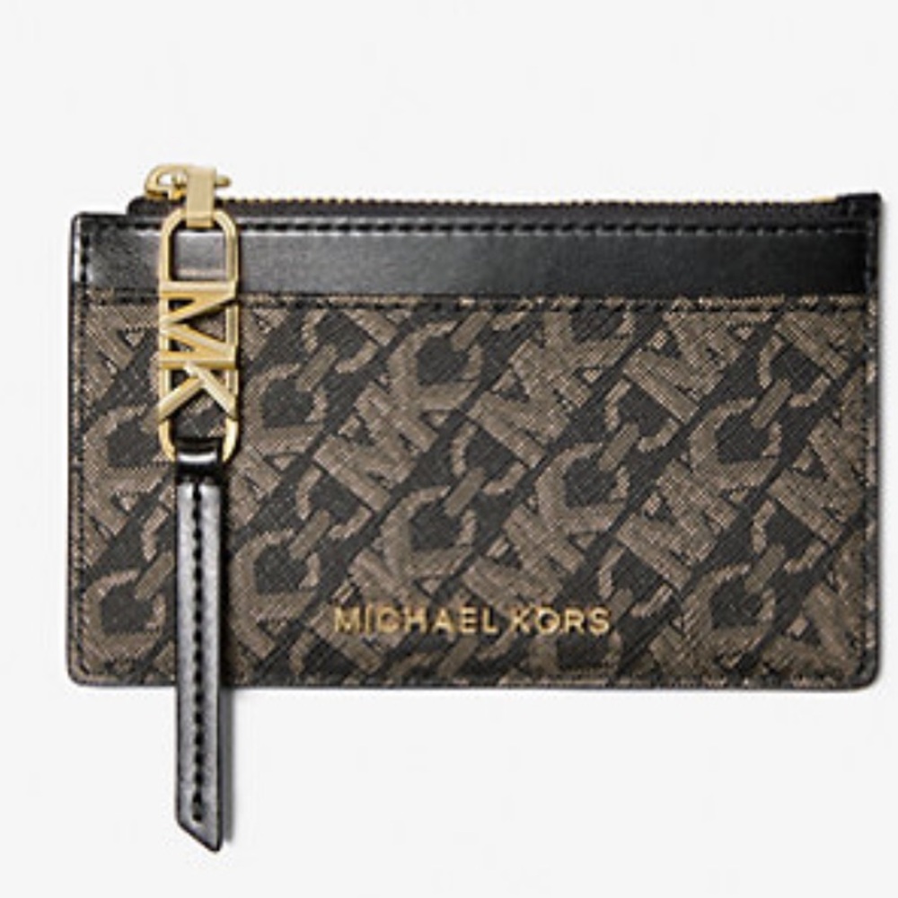 Michael Kors Empire Small Metallic Card Case
COLOR BLACK/PALE GOLD
NWT